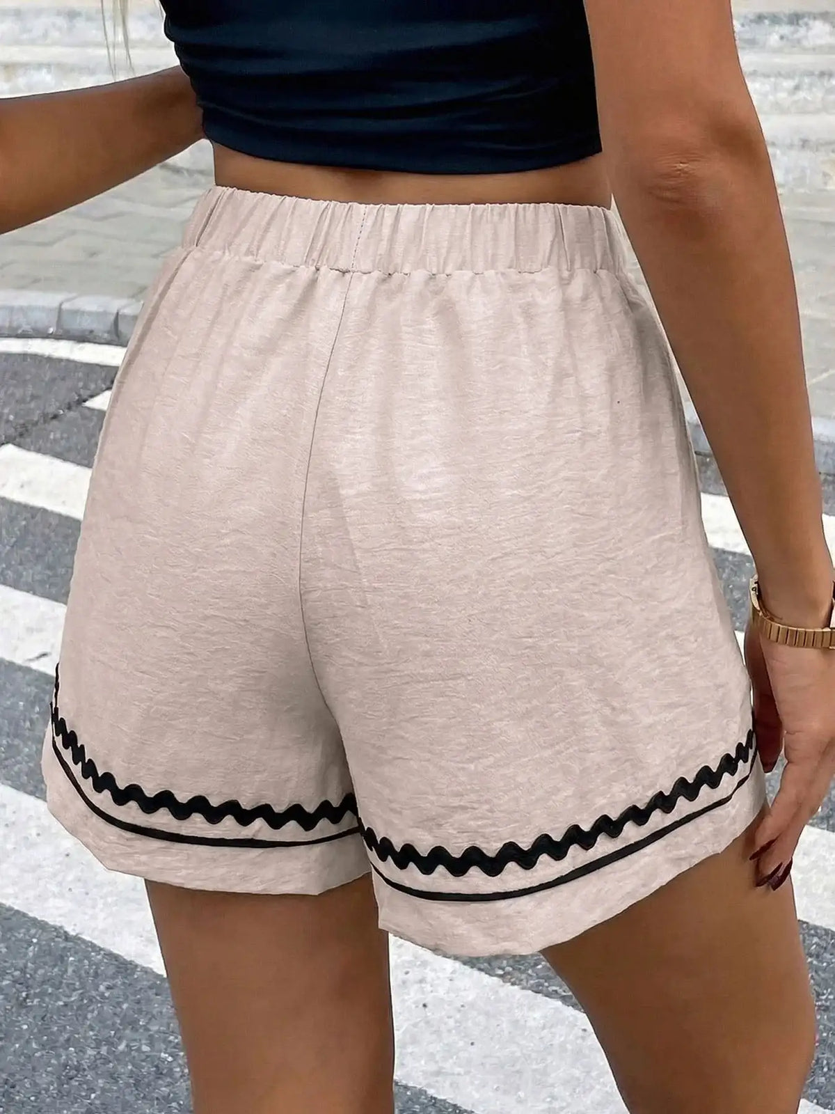 Elastic Waist Wavy Trim Casual Shorts Drawstring Summer Chic