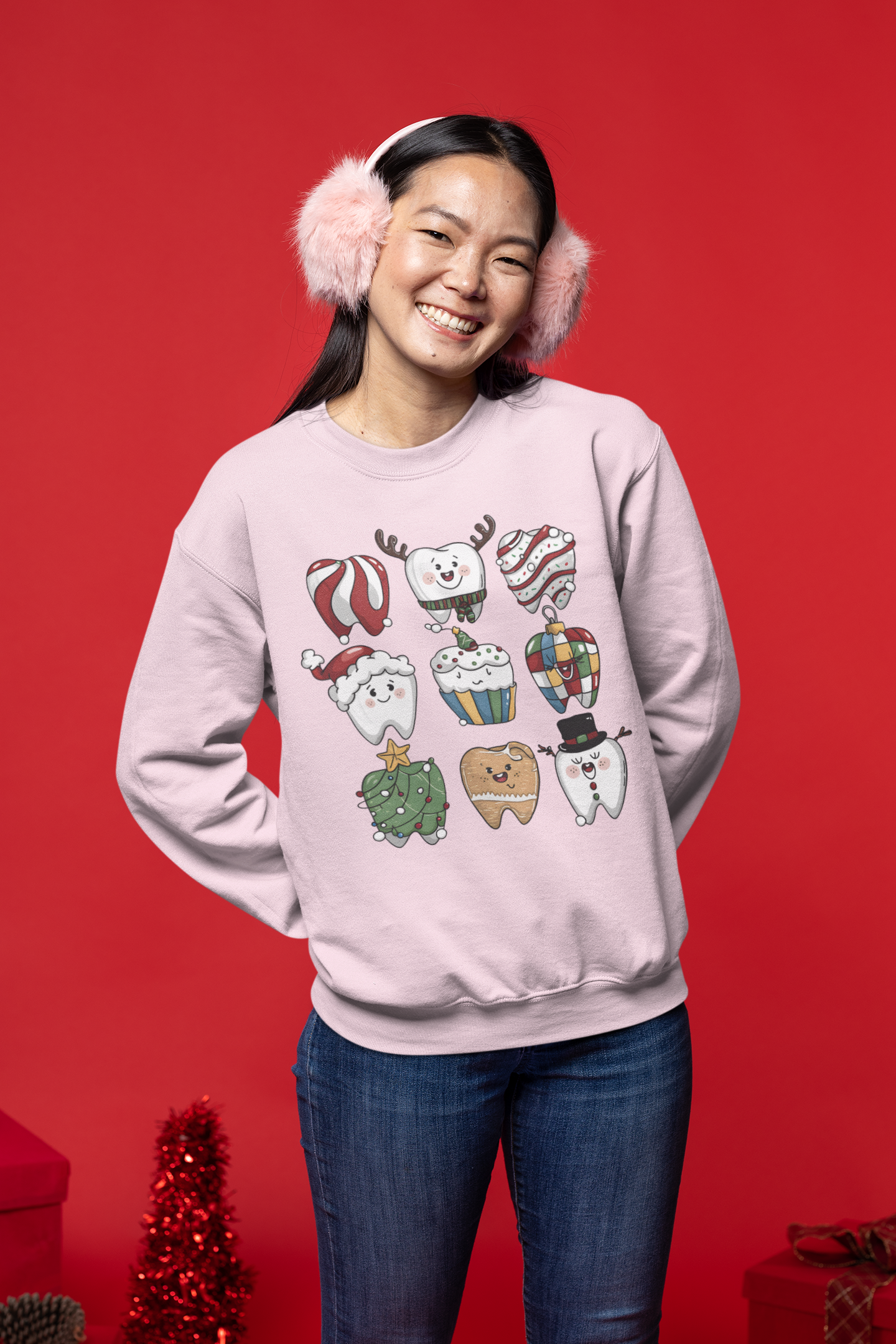 Christmas Tooth Crewneck Sweatshirt | Funny Dentist Holiday Gift