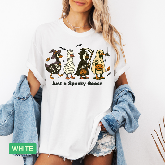 🦢 Funny Halloween Goose T-Shirt | Cute Spooky Fall Costume Tee - Evie's Dreamlands