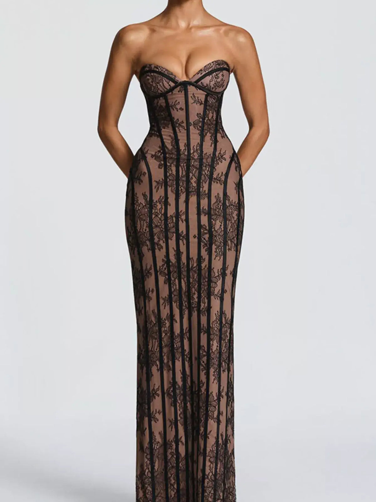 Women's strapless lace-up back maxi party dress