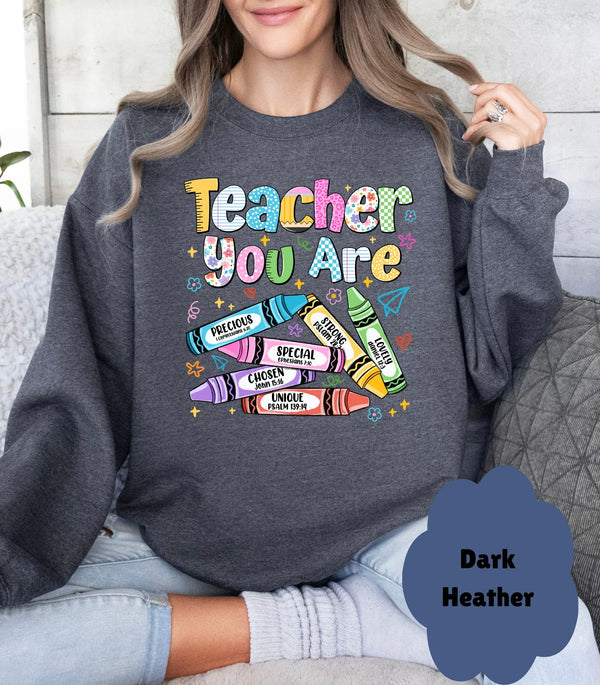 🍎 Teacher Sweatshirt | Cozy Crewneck Teacher Gift | Back to School & Appreciation - Evie's Dreamlands