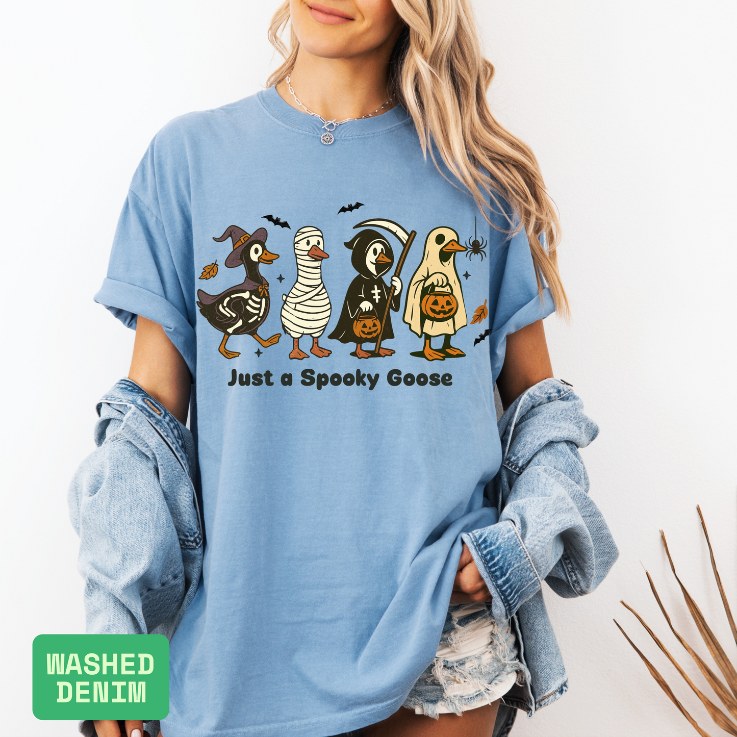 🦢 Funny Halloween Goose T-Shirt | Cute Spooky Fall Costume Tee - Evie's Dreamlands