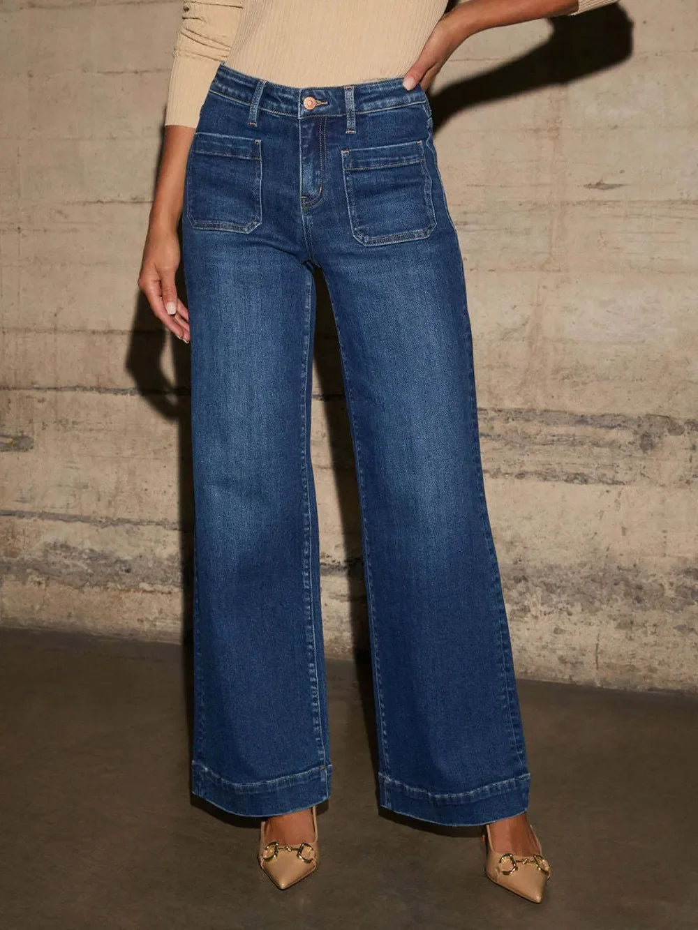 High Rise Wide Leg Jeans — Front Pocket Patch Casual Chic
