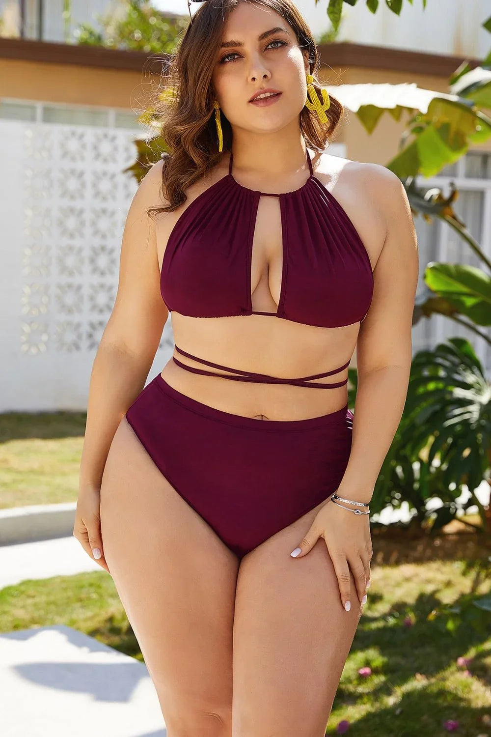 Women's plus size solid-color halter bikini set for pool and vacation.